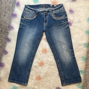 Miss Me Cuffed Capri Blue‎ Bedazzled Jeans Size 29